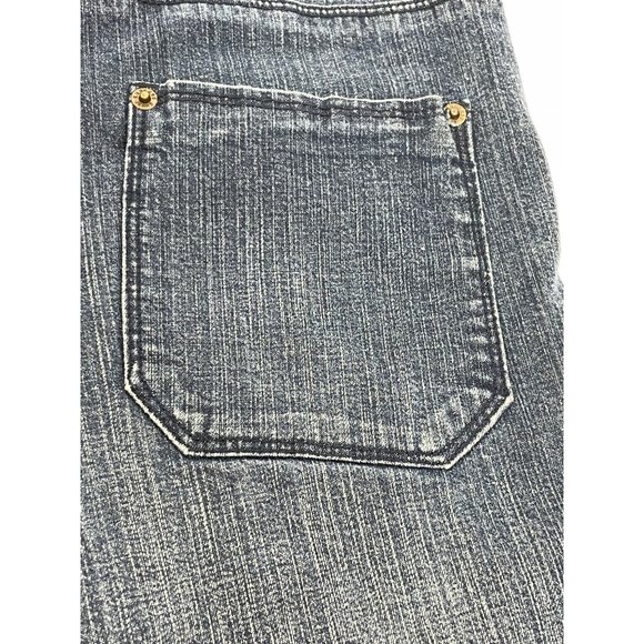 Express Jeans Women’s Denim Shorts 6 Blue 4-Pocket Zip & Button Stretchy - Picture 5 of 16